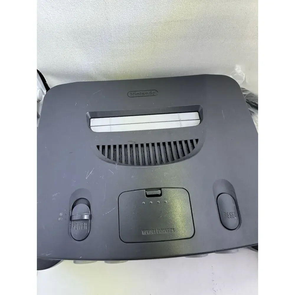 Nintendo 64 N64 Video Game Console w/ Power Supply AV Cable & Jumper Pak Tested